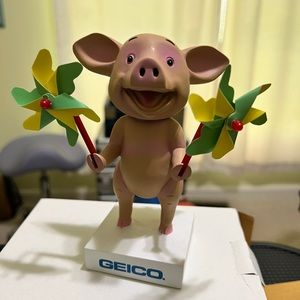 GEICO Maxwell pig bobble head